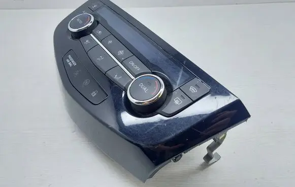 Nissan Qashqai Climate control unit 275004EA1A 8521T907771