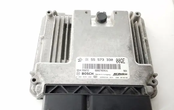 Opel Insignia A Engine control unit/module 55573330 0281015149