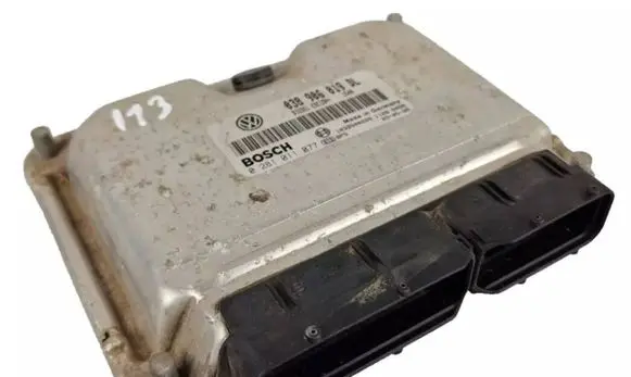 Skoda Octavia Mk1 (1U) Engine control unit/module 038906019DL