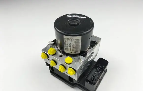 Renault Megane III ABS Pump 476601563R 10021204664 28561056403