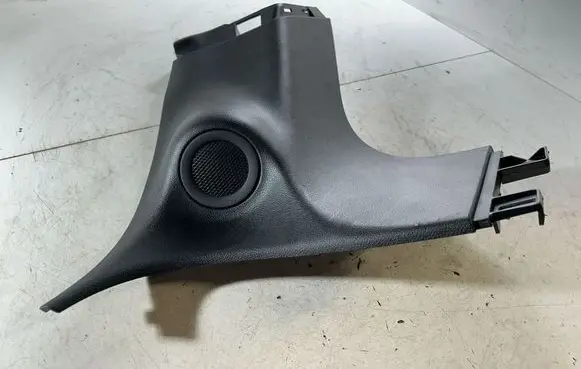 Jeep Grand Cherokee (D)pillar trim (top) 5VP15DX9AC 101980050B 063103
