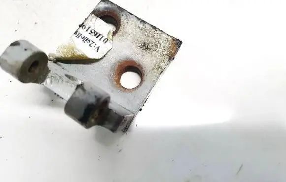 Citroen Xsara Front door upper hinge