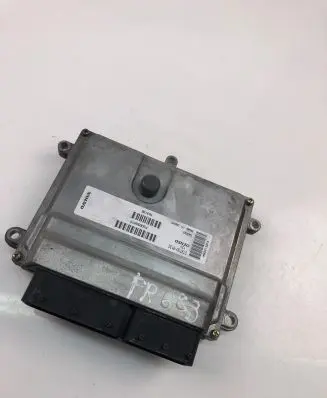 Volvo S40 Engine control unit/module ECU P30650677