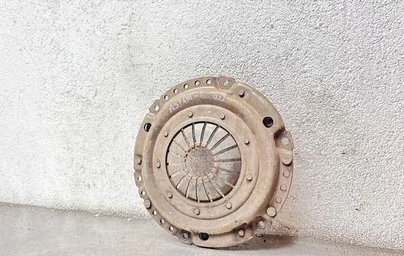 Opel Astra G Pressure plate 