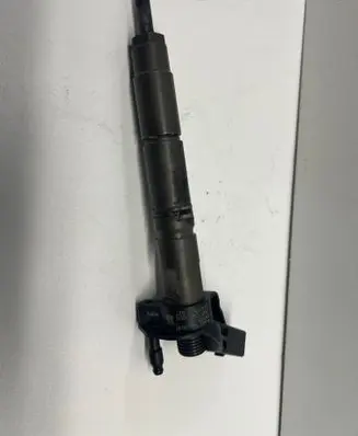 Mercedes-Benz E W211 Fuel injector A6420700587 0445115 051108