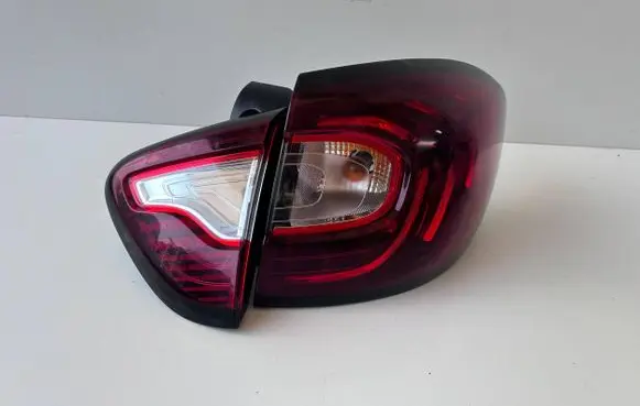 Renault Captur Rear/tail lights 265506738R 265508073R