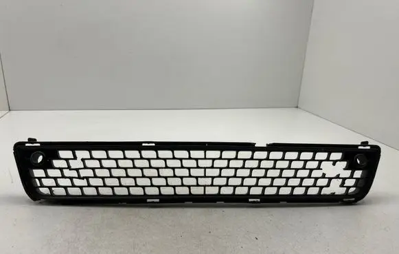 Volvo V70 Front bumper lower grill 30763113 30678636