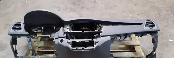 Renault Laguna III Dashboard 18995335