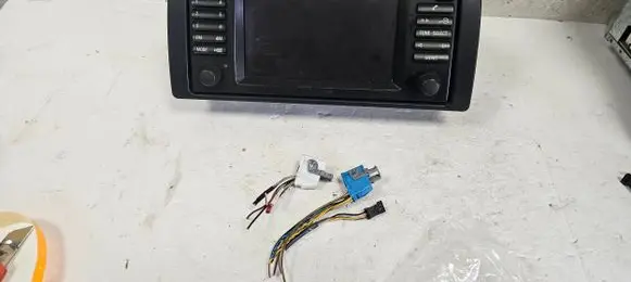 BMW X5 E53 Sound system wiring loom 965775 965776 980246