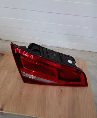 Audi A3 S3 8V Tailgate rear/tail lights