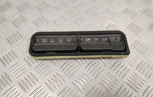 Mercedes-Benz C W204 Fender grill A2128300242