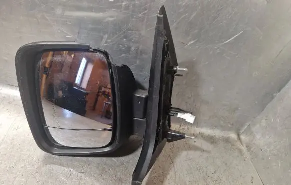 Nissan NV300 Front door electric wing mirror 232636225