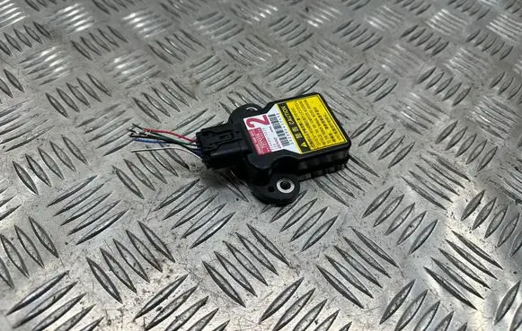Lexus CT 200H ESP acceleration yaw rate sensor 8918350030