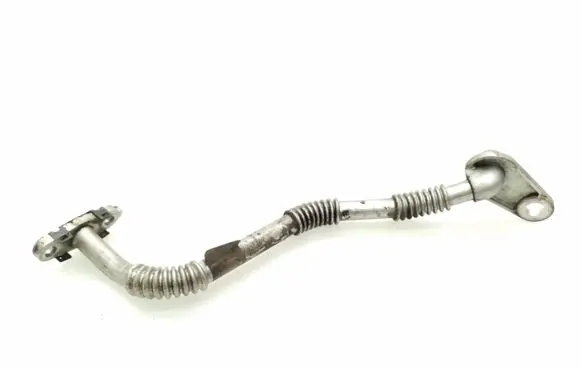 Coolant pipe/hose