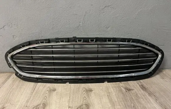 Ford Fiesta Front bumper upper radiator grill H1BB-8200-B