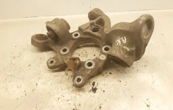 Volvo XC70 Rear wheel hub spindle/knuckle 9200623