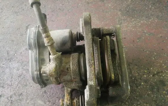Audi A4 S4 B8 8K Rear brake caliper