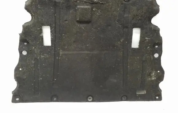 Ford Fusion II Engine splash shield/under tray