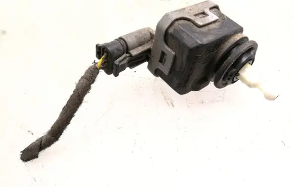 Opel Astra G Headlight level adjustment motor 90590665