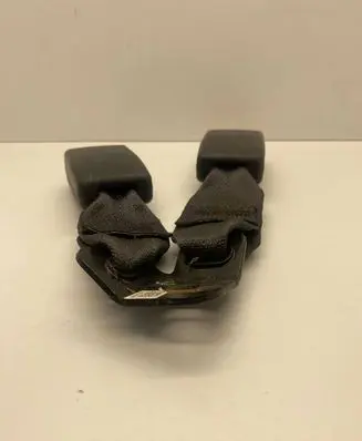 Chevrolet Malibu Rear seatbelt buckle 84381800 84381801