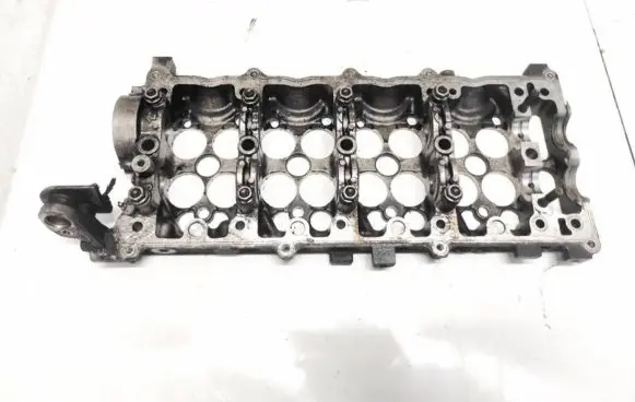 Opel Meriva A Engine head 