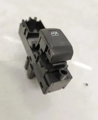 Subaru Impreza IV Electric window control switch 83071SG100