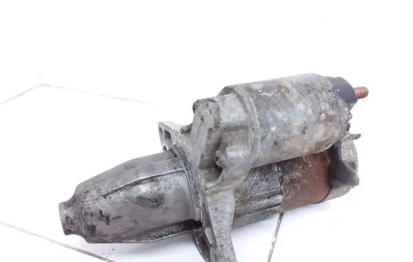 Subaru Impreza I Starter motor