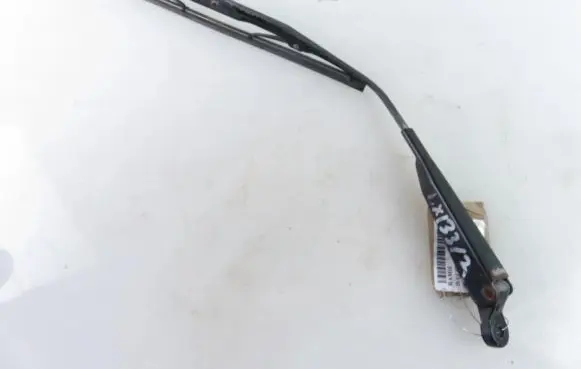 Opel Agila A Rear wiper blade arm 09204195 3882083E00