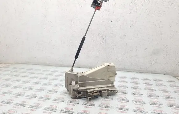 Volkswagen Sharan Front door lock 403794 220A20