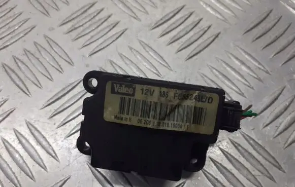 Renault Scenic II - Grand scenic II A/C air flow flap actuator/motor F665243L