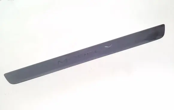 Tesla Model Y Front sill trim cover 149430100B