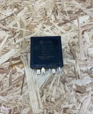 Volkswagen Golf IV Other relay 4B0955531A A230103 5WK10430A