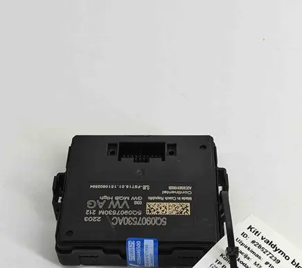 Volkswagen PASSAT B8 Gateway control module 5Q0907530AC