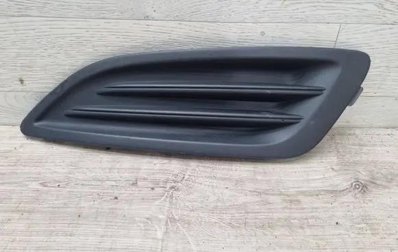 Ford Fiesta Front bumper lower grill C1BB15A222B