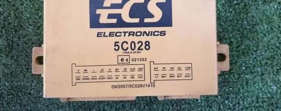 Dodge Nitro Tow bar trailer control unit/module 5C028