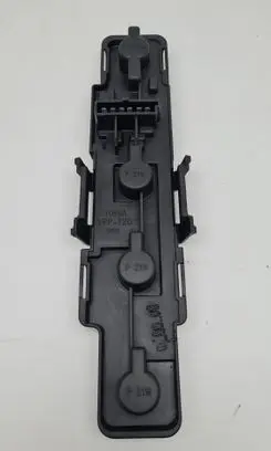 Mercedes-Benz Vito Viano W638 Tail light bulb cover holder 