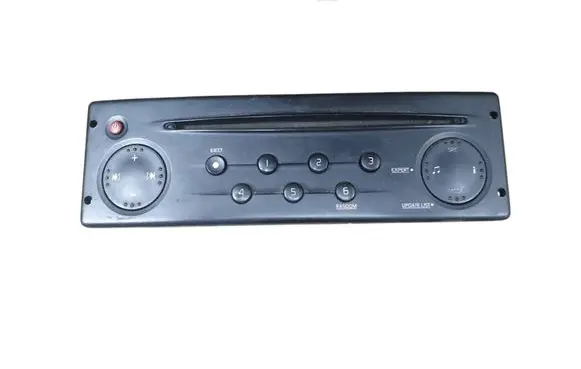 Renault Trafic II (X83) Radio/CD/DVD/GPS head unit 8200633634 80044864 8200633634T