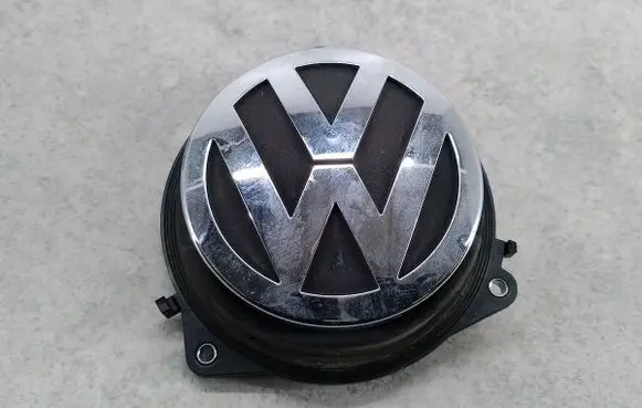 Volkswagen PASSAT B6 Tailgate/trunk/boot exterior handle 3C5827469E