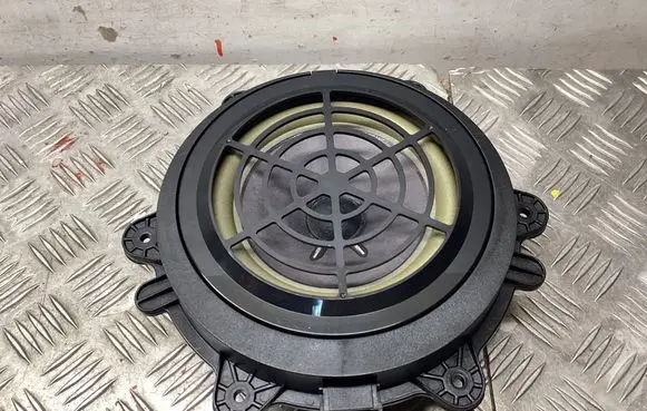 Porsche Macan (95B) Rear door speaker 7PP035710C