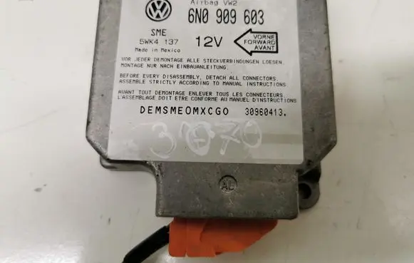 Volkswagen PASSAT B4 Airbag control unit/module 6N0909603 30960413