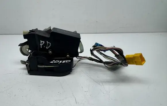 Mercedes-Benz Vaneo W414 Front door lock A4147200535 456204001002 290103