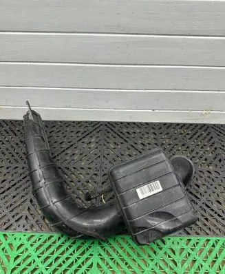 BMW X3 F25 Intake resonator 8512249 14389710