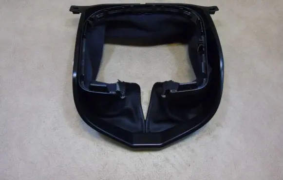 Mercedes-Benz E C207 W207 Steering wheel column trim A2076820216