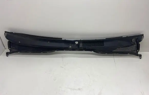 Toyota Land Cruiser (J120) Wiper trim 5570860050