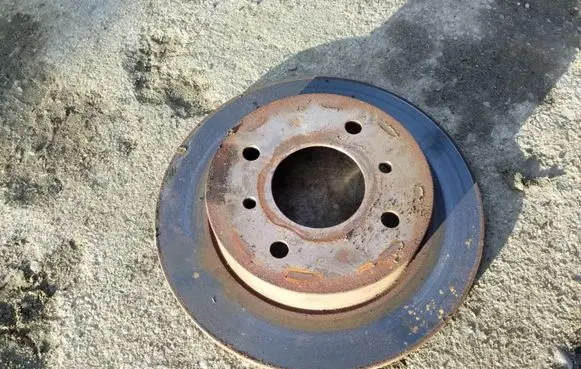 Nissan Almera N16 Rear brake disc