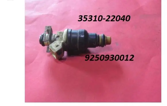 Hyundai Accent Fuel injector 3531022040 9250930012