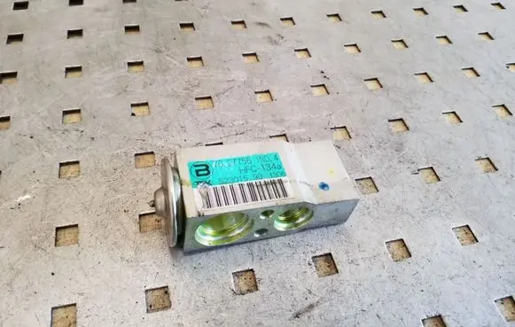 Peugeot 307 Air conditioning (A/C) expansion valve 52301590 HFC134A