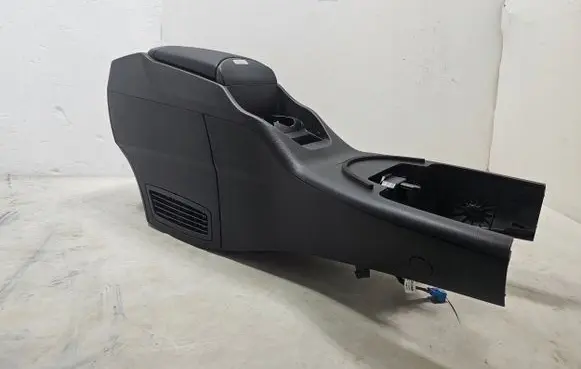 Mercedes-Benz Vito Viano W447 Center console A4486895400