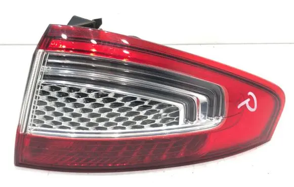 Rear/tail lights