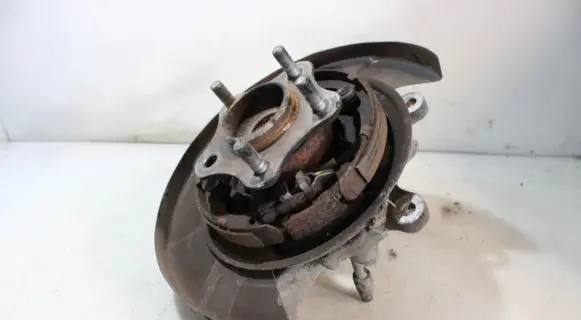 Infiniti Q50 Rear wheel bearing hub 